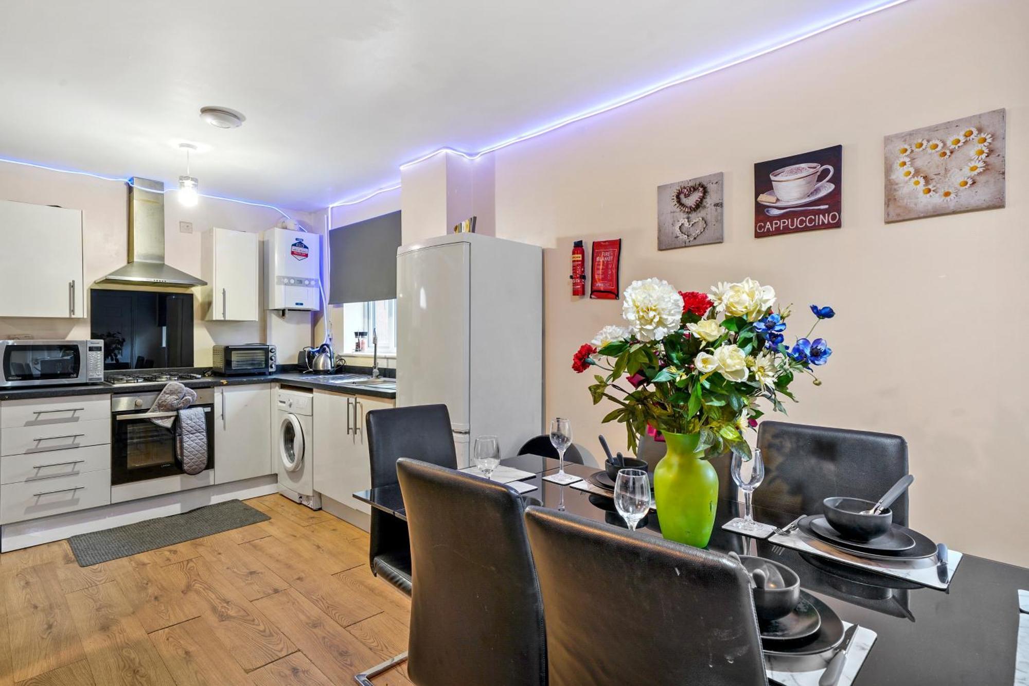 Lt Properties: Unique Bungalow-style In Luton Centre * Luton (Bedfordshire)